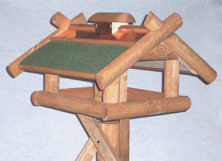 Kleiber Kreuzgiebelhaus mit Silo